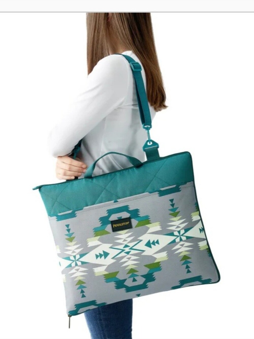 Pendleton Portable Blanket View 2